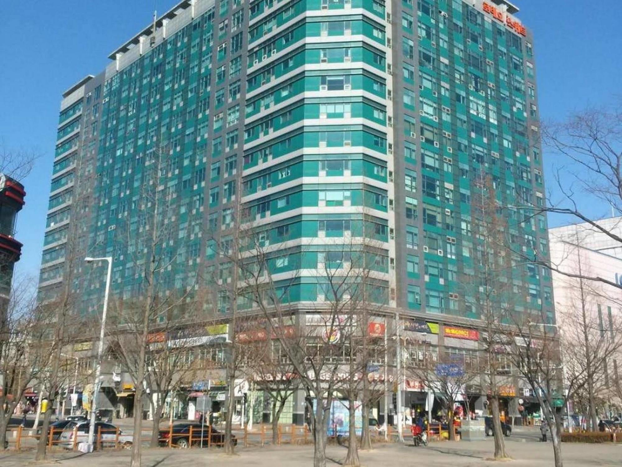 Residence & U Коян Экстерьер фото